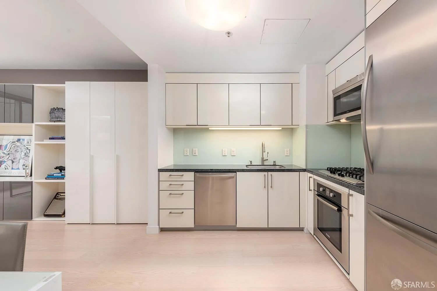 338 Spear St Unit 8G - Photo 6