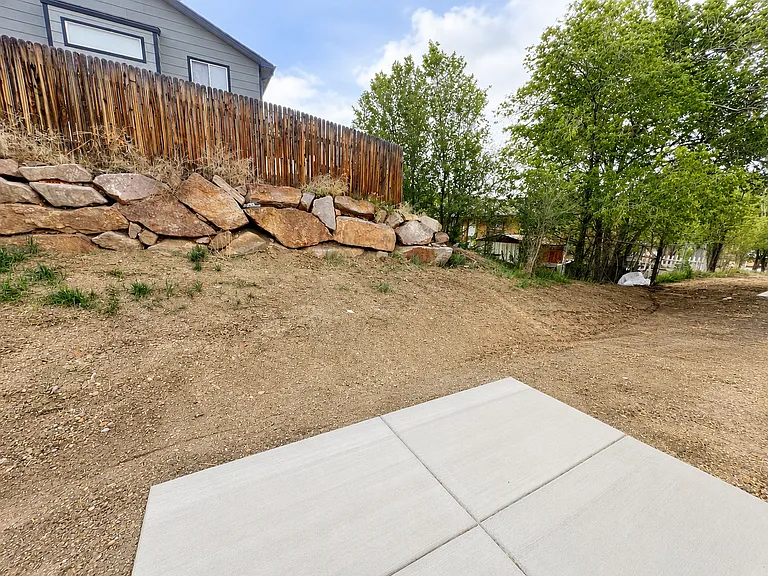 2505 Busch Ave — Photo 9