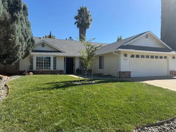 1987 Charade Way, Redding, CA 96003