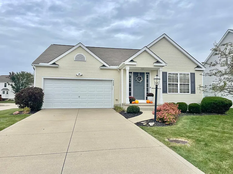 4409 Quarry Ln — Photo 1