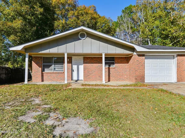 3825 Jeffery Rd, Moss Point, MS 39562