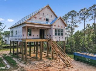 410 Orange St, Pass Christian, MS 39571