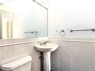 Sold by Avenue Sotheby's International Realty