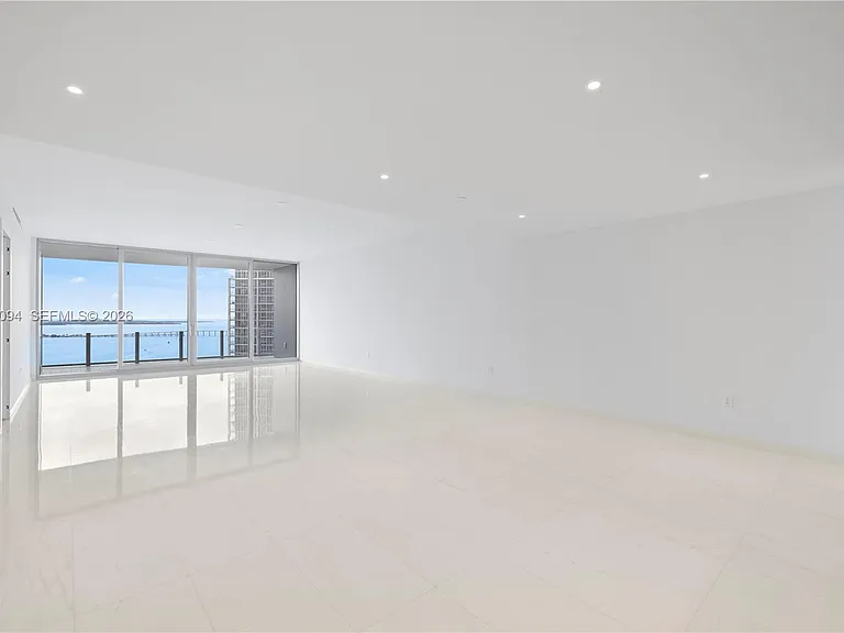 300 Biscayne Boulevard Way #3404C — Photo 10