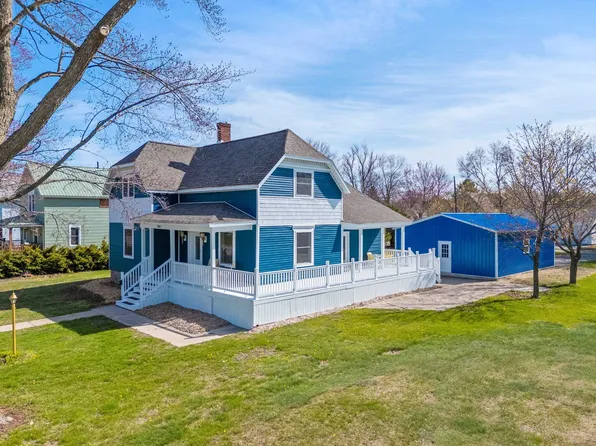 180 S Beebe Ave, Peshtigo, WI 54157