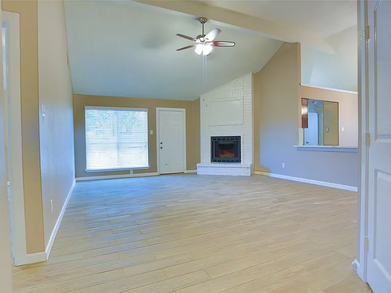 7007 Glen Rosa Dr — Photo 5