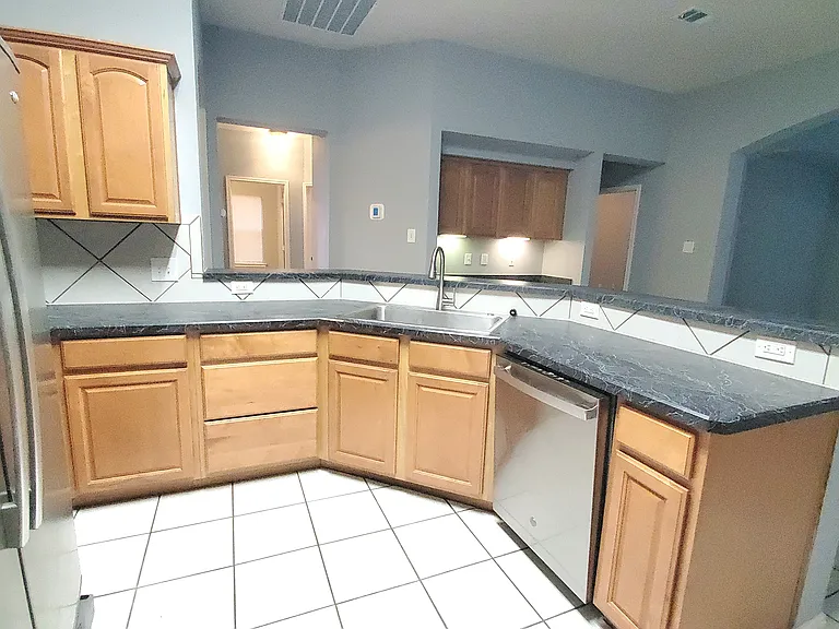 2636 Cumberland Trl — Photo 12
