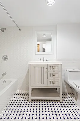 Rented by Corcoran | media 22