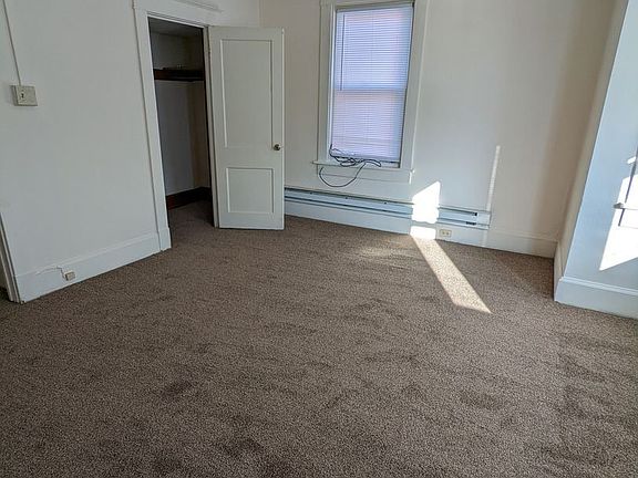 4th image of 2014 Market St Floor 2