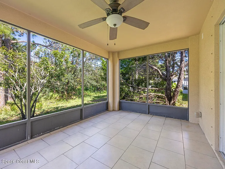 4800 Manchester Dr — Photo 28