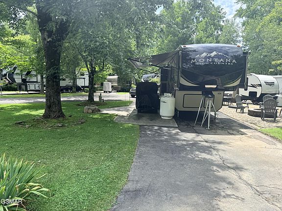 2nd image of 4229 E Pkwy #279-lot 279
