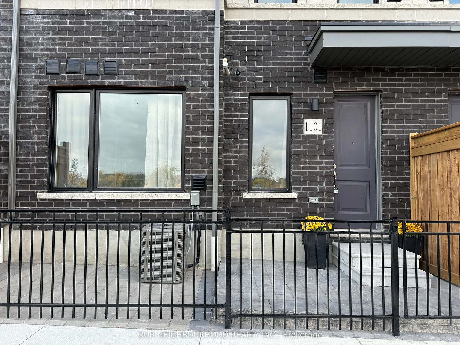 2 bed, $2,300 — Photo 3