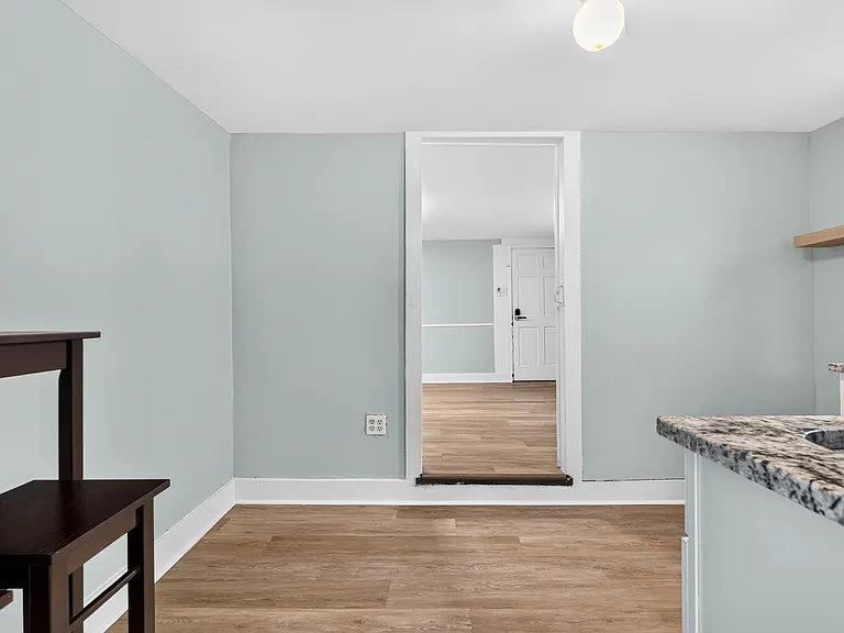 837 E Burnett Ave #2 — Photo 9