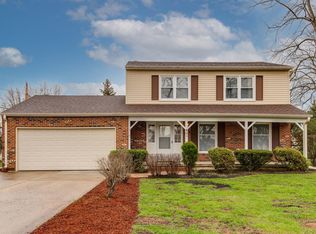 901 Prague Ave, Buffalo Grove, IL