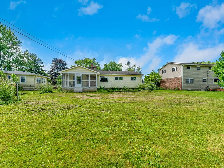 342 Buena Vista Dr — Photo 9