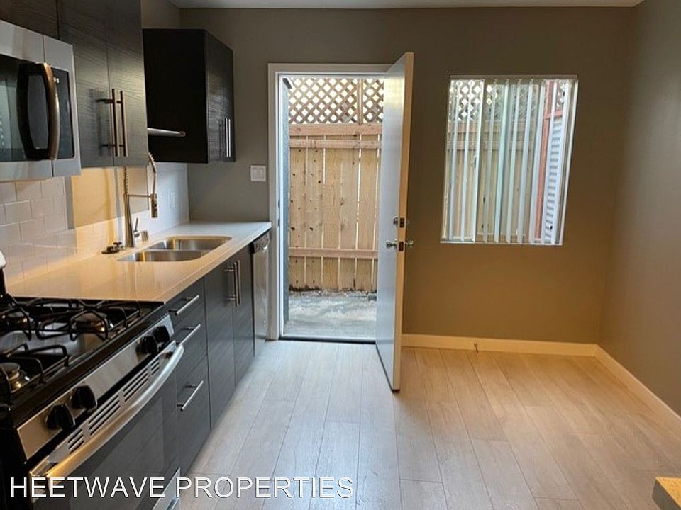 1st image of 4366 Mississippi St #2