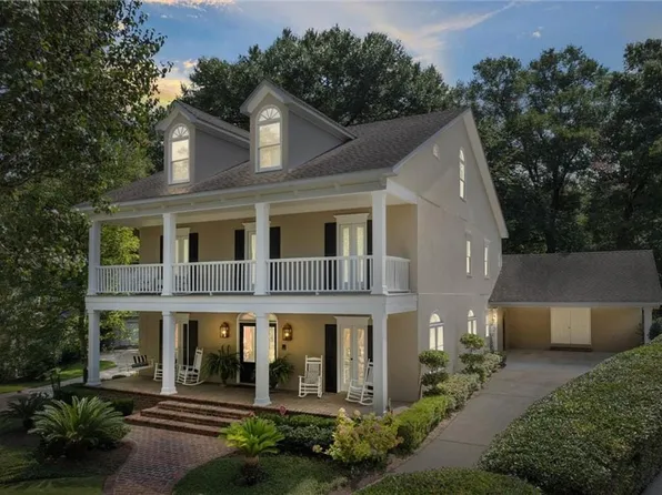 1116 Bristol Ct, Mobile, AL 36608