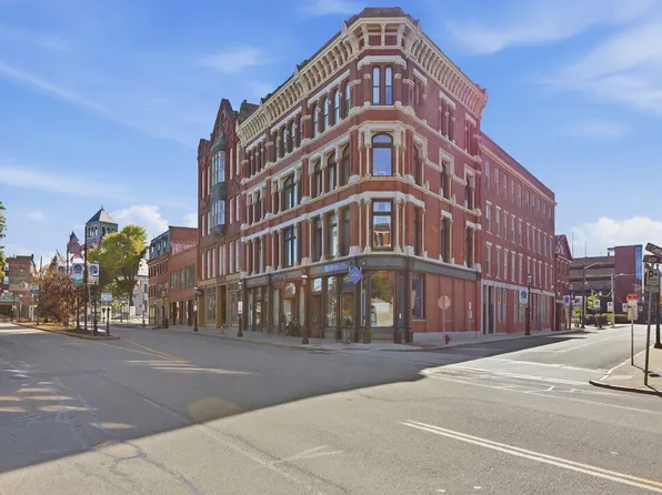 219 Central St APT 2B, Lowell, MA 01852