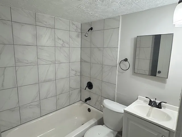 818 Peeples St SW — Photo 19