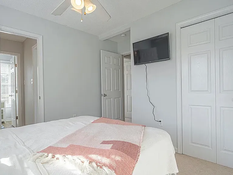 316 Anna St — Photo 24