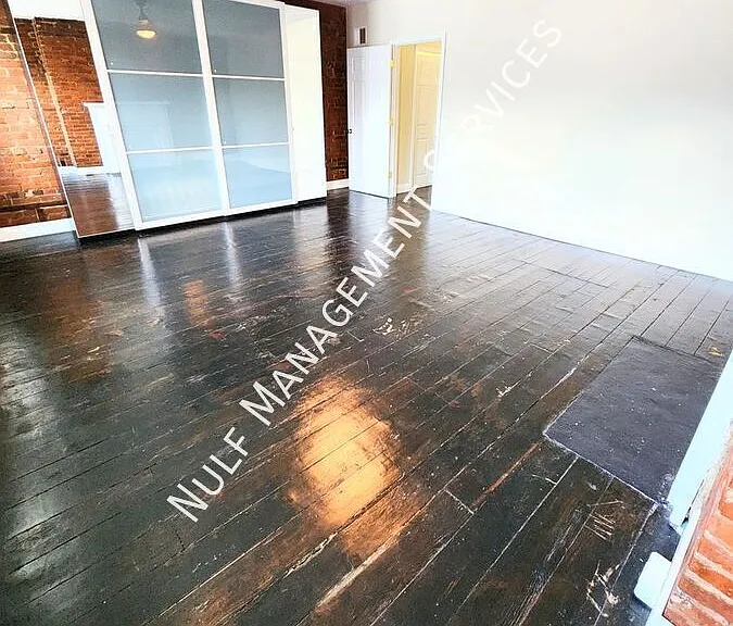 4929 Butler St #2 — Photo 11