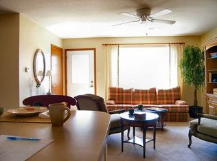 230 W Kingfisher Ct, Frazeysburg, OH 43822