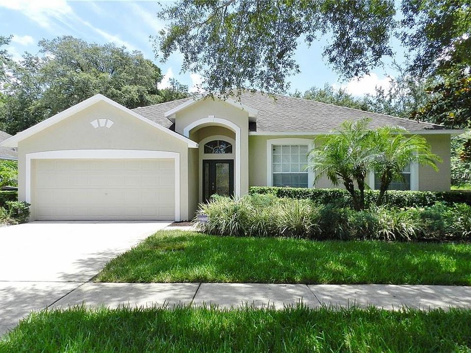 1st image of 809 Woodcarver Ln