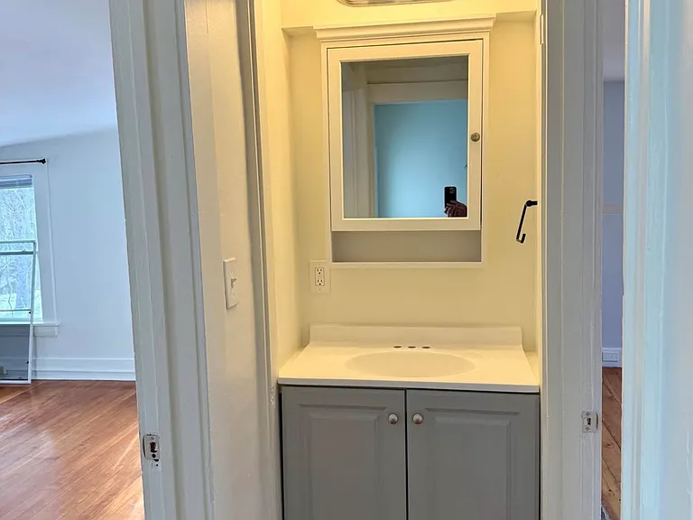 108 Government St #108 — Photo 4
