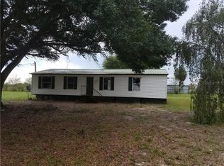 35823 Johns Ln, Eustis, FL 32736