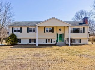 239 Porter Rd, East Longmeadow, MA 01028