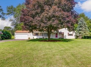 5645 Sinclair Rd, Columbus, OH 43229