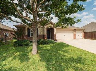 9504 Lakeway Dr, Argyle, TX 76226