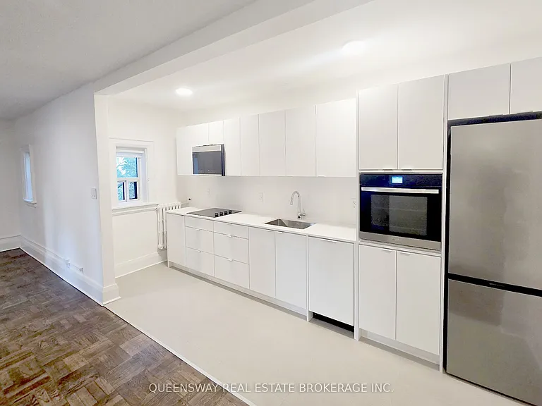 110 Wellesley St E #508 — Photo 7