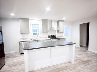 22422 Cedar Dr #39A, Channahon, IL 60410