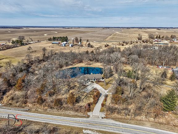 3rd image of 941 N 2150th Rd