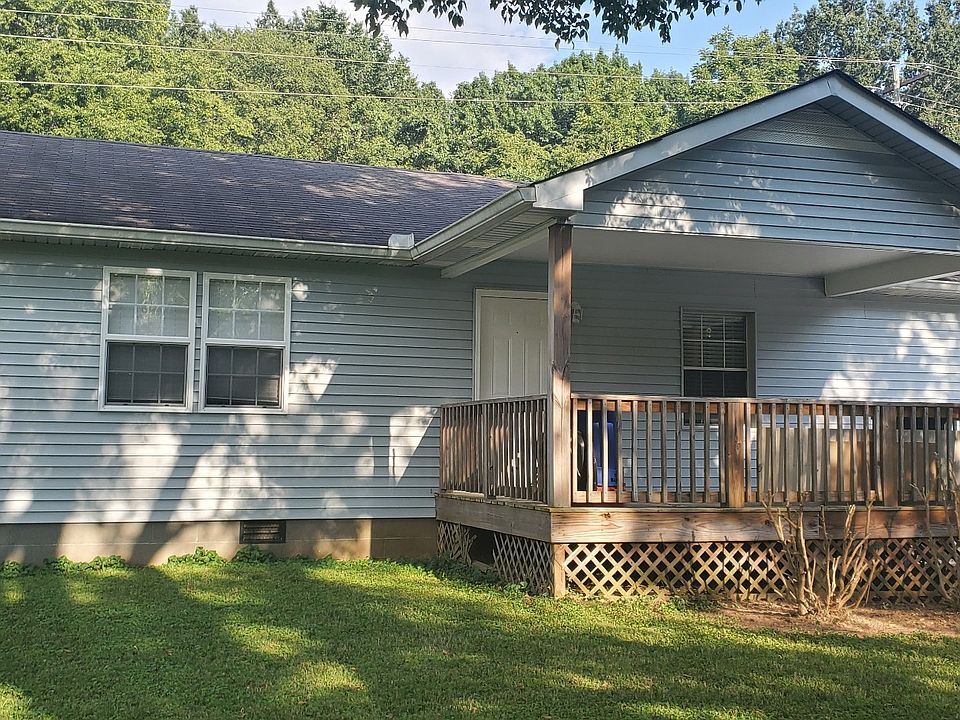 1st image of 216 Mill Ln
