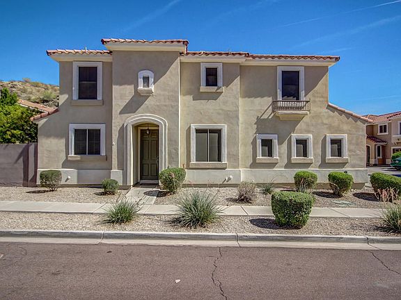 2nd image of 307 W Mountain Sage Dr