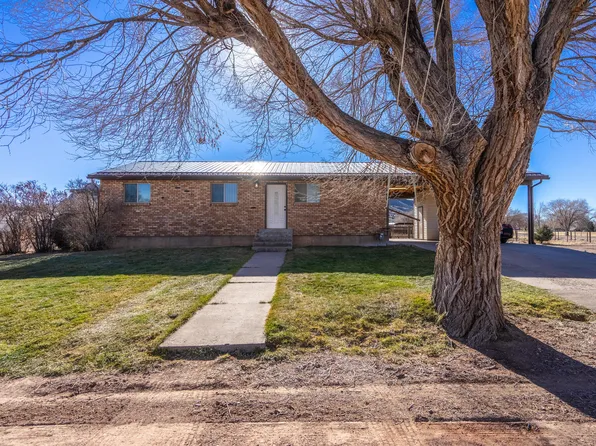 122 E Center St, Newcastle, UT 84756
