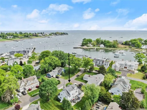 6 Mayflower Road, Darien, CT 06820
