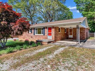 301 Stonewall Ave, Swannanoa, NC 28778
