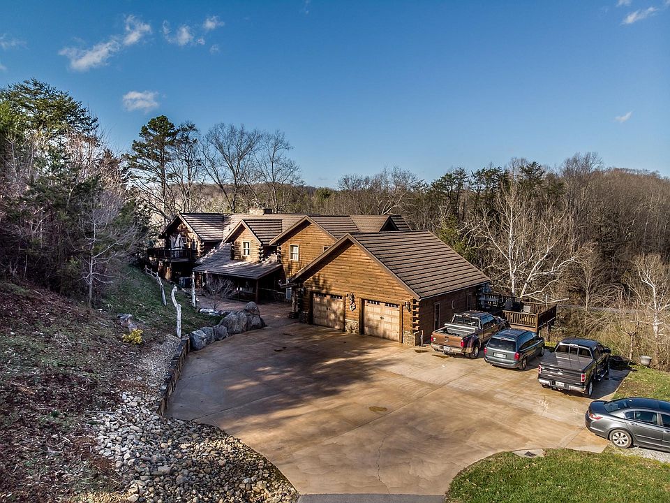 1st image of 252 Blackberry Ln