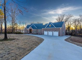 620 Horseshoe Hills Rd, Killen, AL 35645
