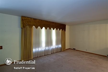 3rd image of 2503 N Menard Ave