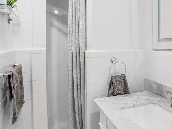 9801 Shore Road image 5 of 12