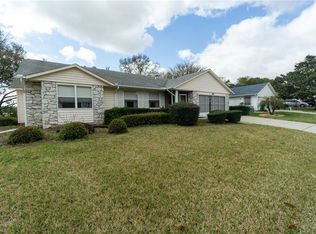 26229 Newcombe Cir, Leesburg, FL 34748