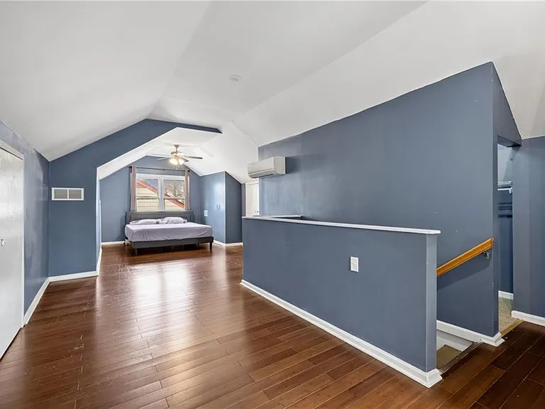 1649 Beecher St SW — Photo 20