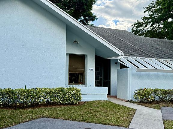 3rd image of 10926 Hidden Lake Place