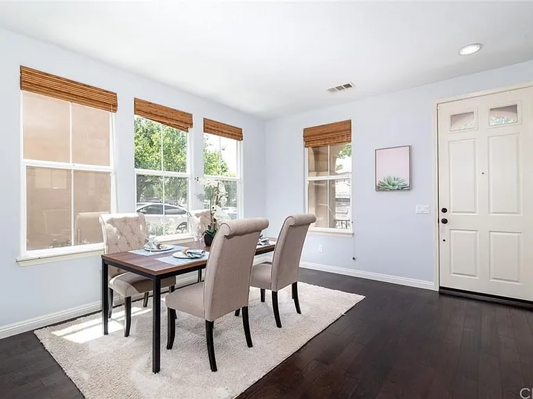 28781 Oak Park Ln — Photo 4