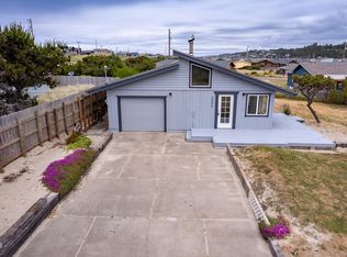 2006 NW Bridgeview Dr, Waldport, OR 97394