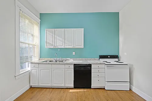 30 E Hollister St #2 Photo 1